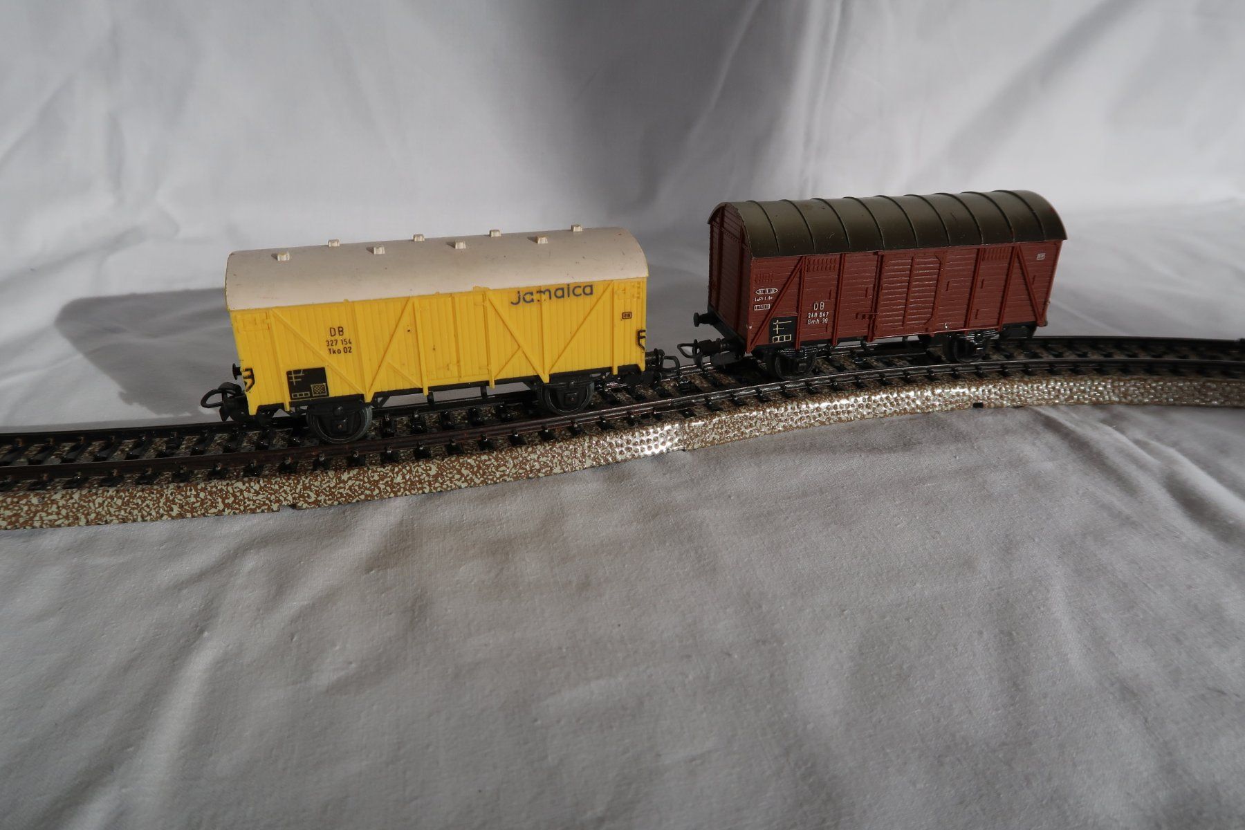 Märklin Modellini di ferrovie: 2x Güterwagen 4509 und 4505 – Usato da Hurden venduto da Barth23 1