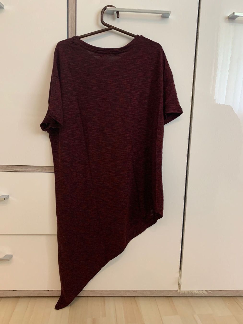 T-shirt: Long Shirt – Usato da Zofingen venduto da saaraaah___ 3
