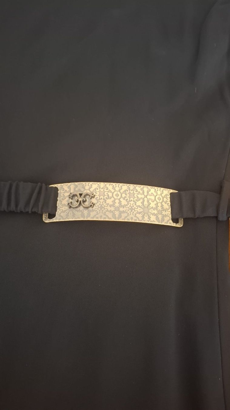 Roberto Cavalli Kleider: Class Roberto Cavalli, schwarzes Kleid mit Gürtel! – Gebraucht aus Volketswil von ald_2x9b 2
