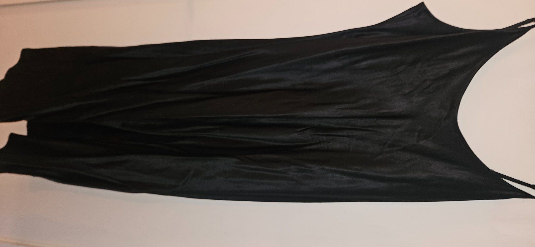 Guess Altra biancheria intima: Nuisette neuve La Perla silk(DR). – Nuovo (secondo la descrizione) da Lutry venduto da cha_pbg5