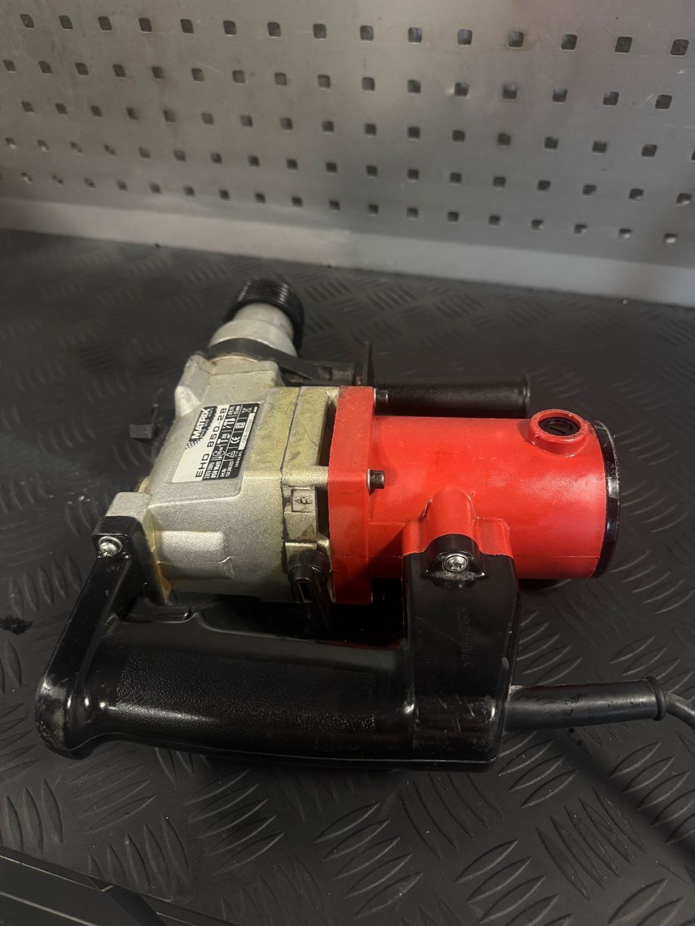 Bohrmaschinen: Bohrhammer Matrix EHD 850-28 – Gebraucht aus Uetliburg SG von CostaTools 3