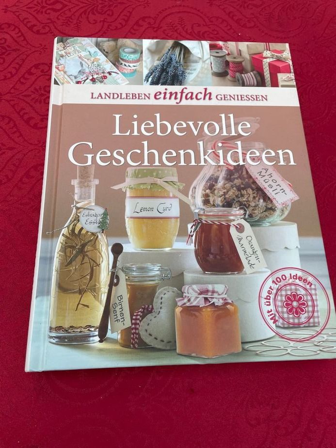Libri: Liebevolle Geschenkideen mit über 100 Ideen – Usato da Bergdietikon venduto da book-4-you