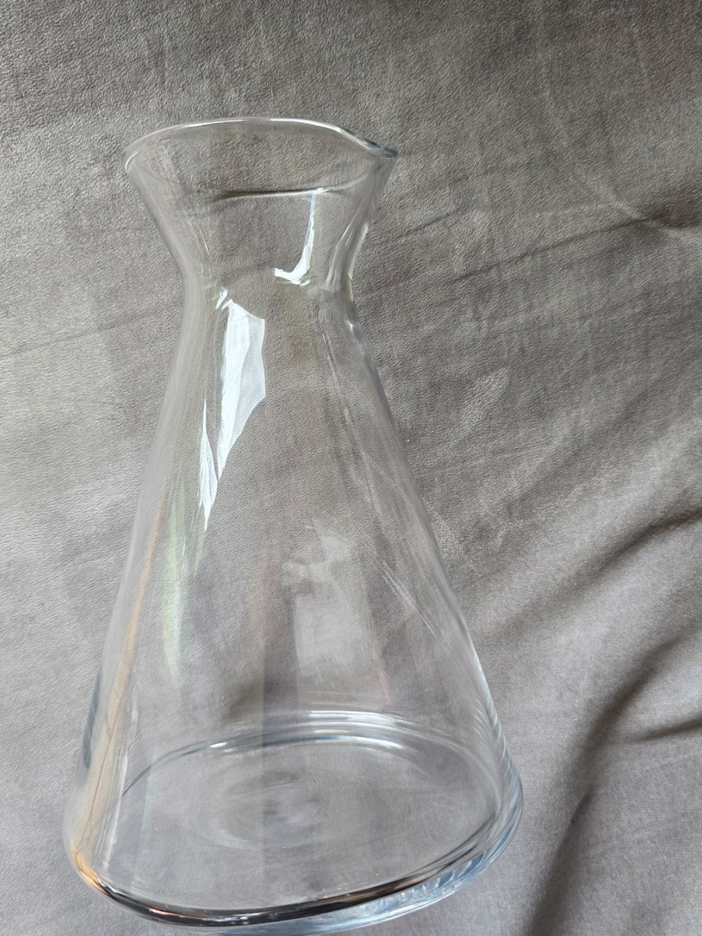 Karaffen: Glaskaraffe klar ca 1 l – Gebraucht aus Meggen von everydaysale