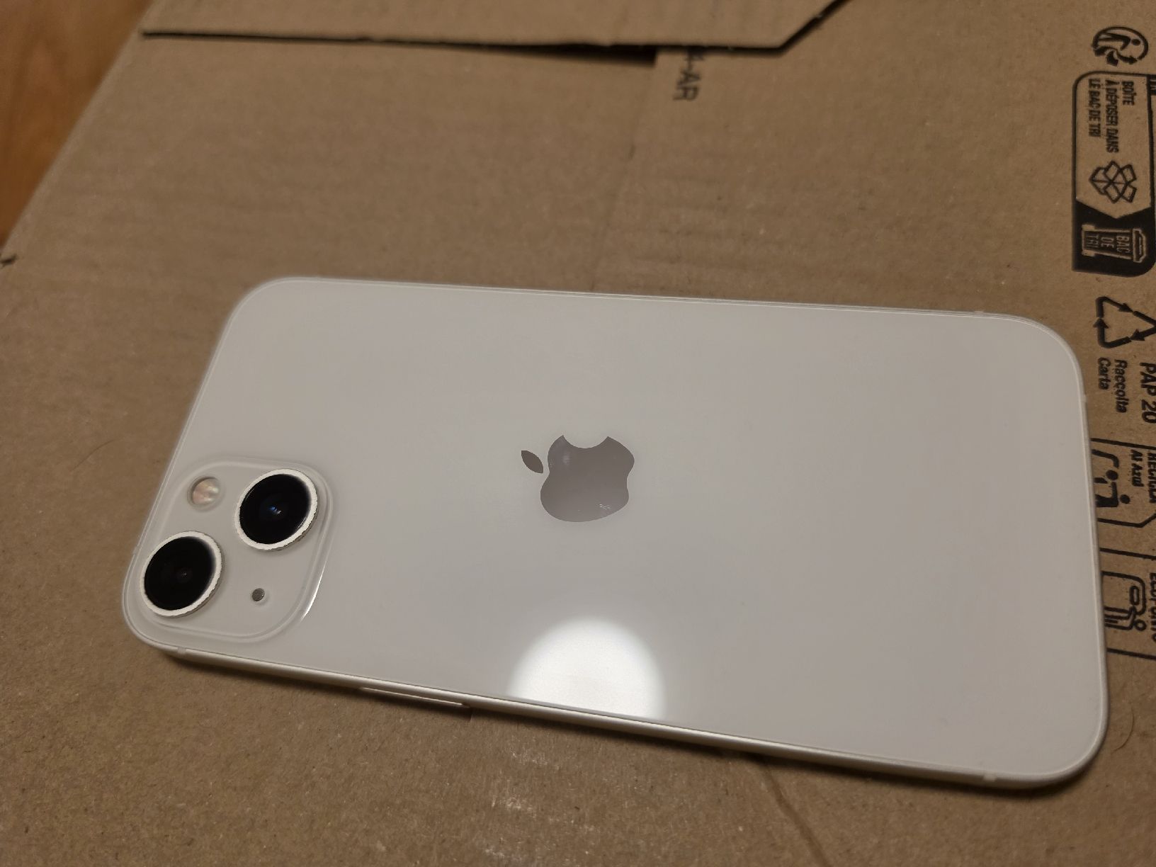 Apple Portables: iPhone 13 – D'occasion à Zürich par top_8l5z 1