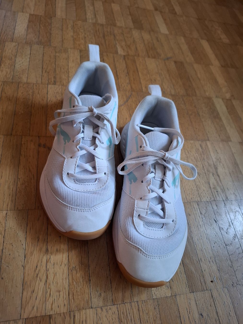 Puma Scarpe per ragazzi: Hallenschuhe Puma Grösse 36 – Usato da Maur venduto da Katzerina 2