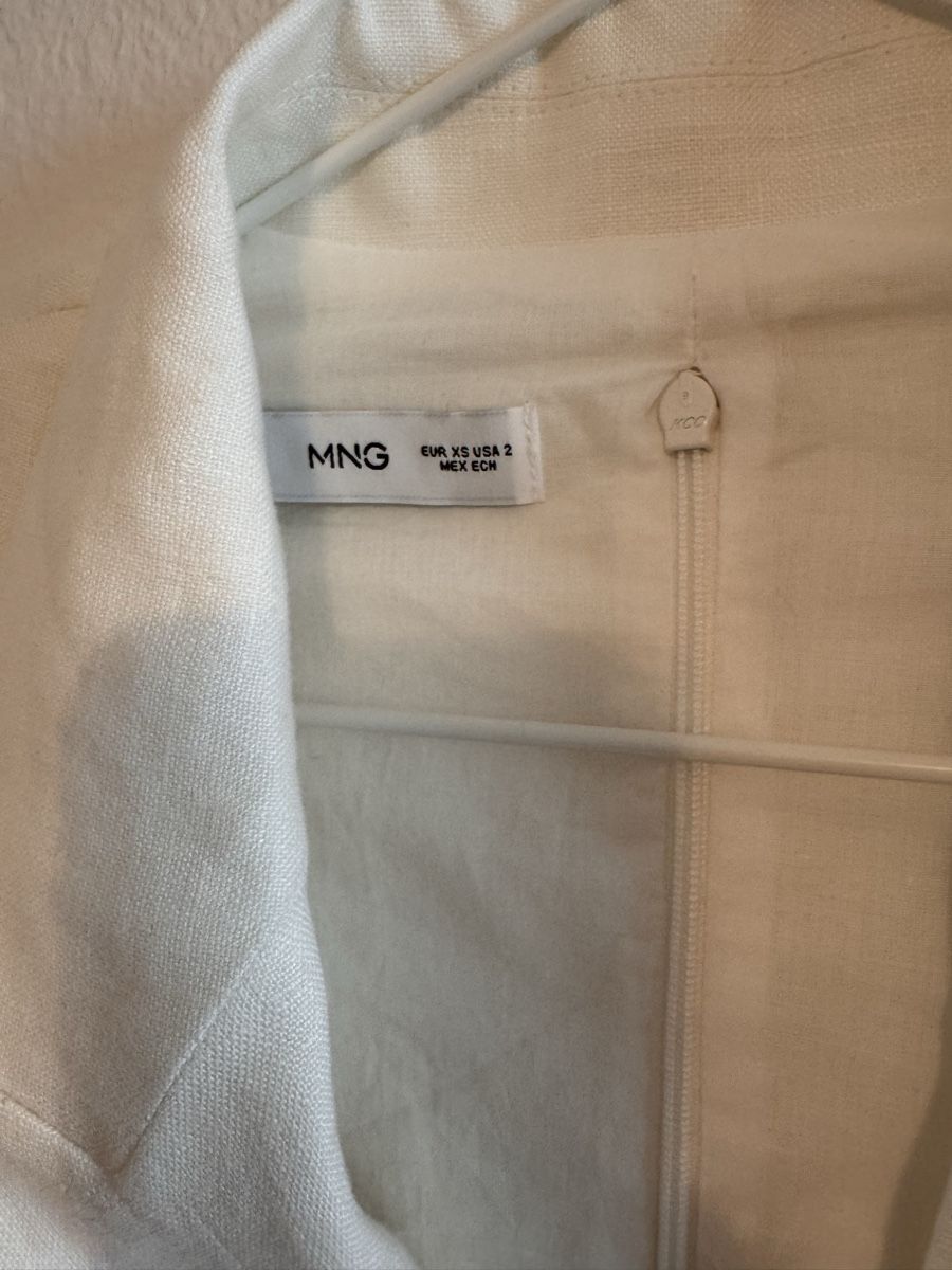Vestiti: White linen dress Mango XS – Nuovo (secondo la descrizione) da Stäfa venduto da cya_9qjy 1