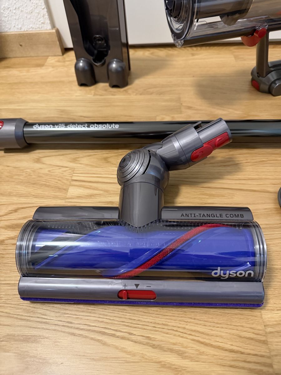 Dyson Aspirateurs & Accessoires: Dyson V15 detect absolute – D'occasion à Meyrin par SA_3006 3