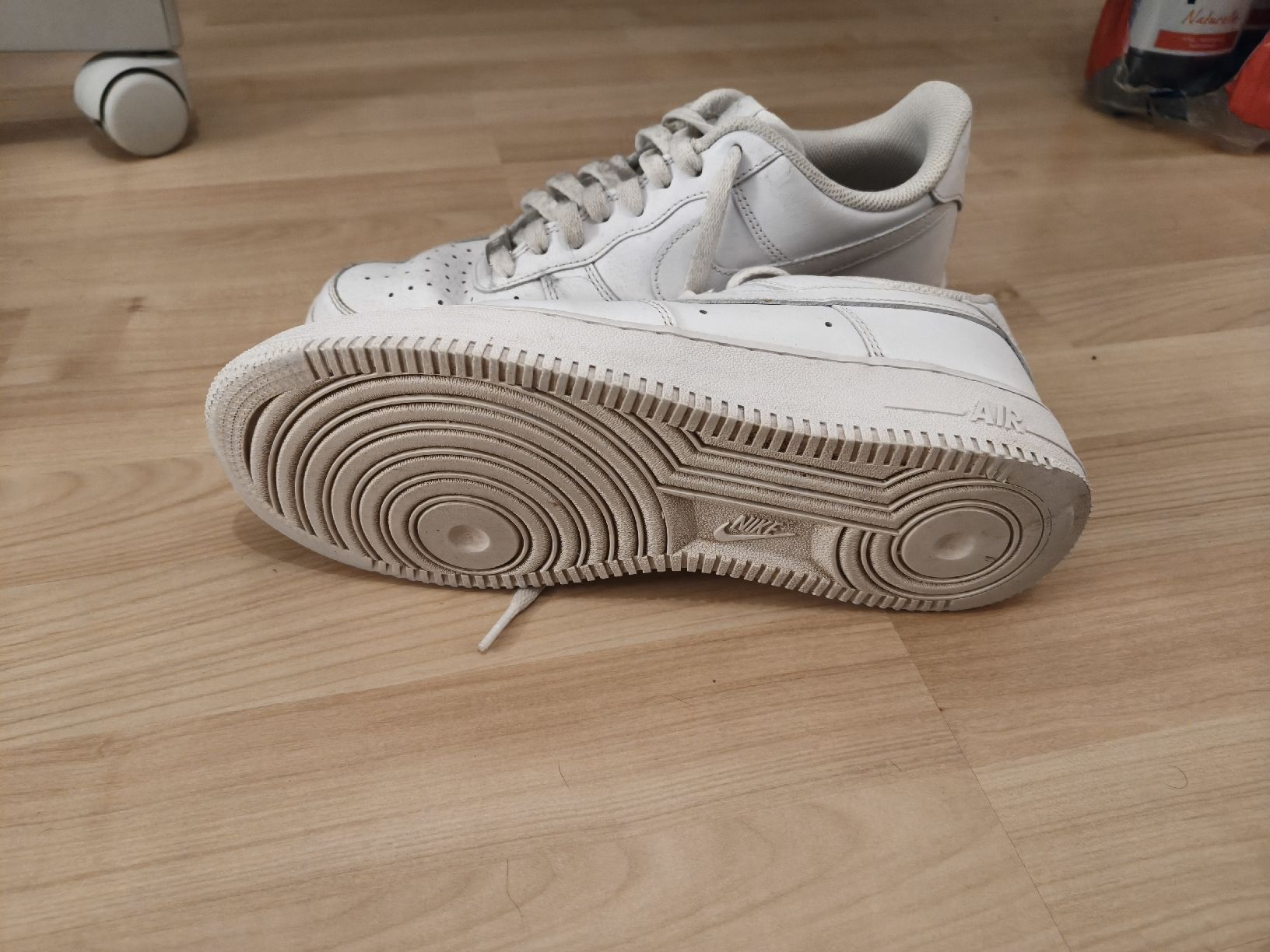 Nike Scarpe da uomo: Nike Air Force Schuhe 41 – Usato da Winterberg ZH venduto da NatiWeibel 1