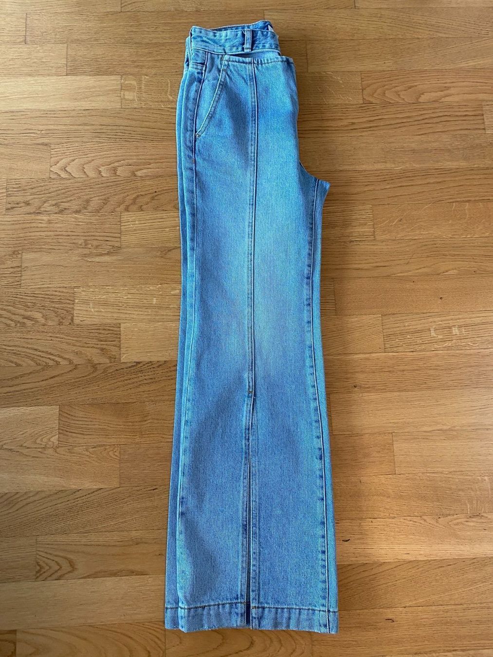 Miss Sixty Jeans: Miss Sixty Flared Jean denim G27 – Usato da Dübendorf venduto da Levintreyer 2