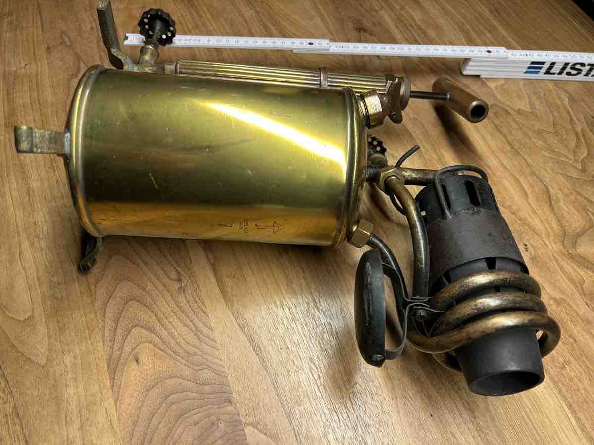 Tutti gli attrezzi: Antike Lötlampe, Messing – Usato da Kreuzlingen venduto da Pix66 3