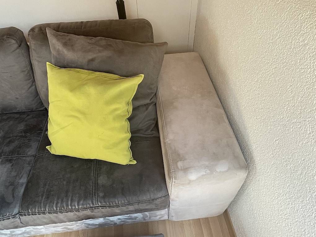 Sofas: Sofa gratis abzugeben  – D'occasion à Urtenen-Schönbühl par daneli07 2