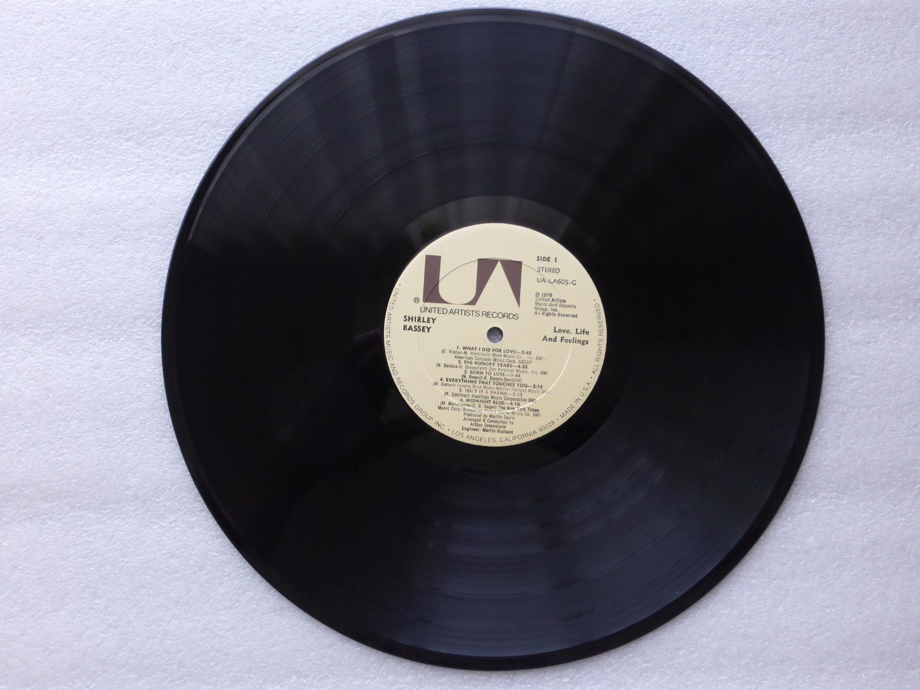 Dischi in vinile: VINYL  LP  SHIRLEY BASSEY – Usato da Küssnacht am Rigi venduto da Sunnestrahl 1