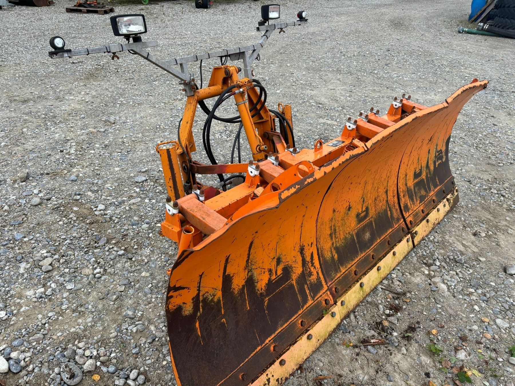 Boschung Sgombero neve: Schneepflug Boschung mit Platte – Usato da Langnau b. Reiden venduto da KLT6262 1