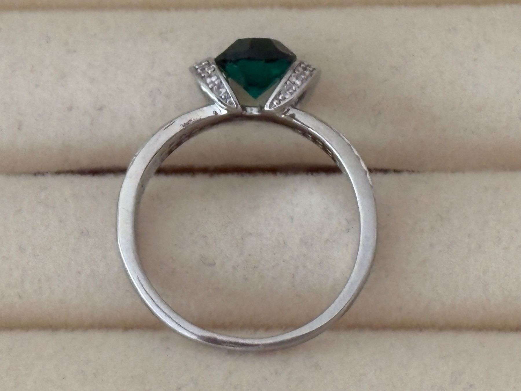 Anelli: Luxus Elegante Gr.19/9 Ring Farbe: Silber/ Grün – Nuovo (secondo la descrizione) da Biel-Bienne venduto da Roserosse13 2
