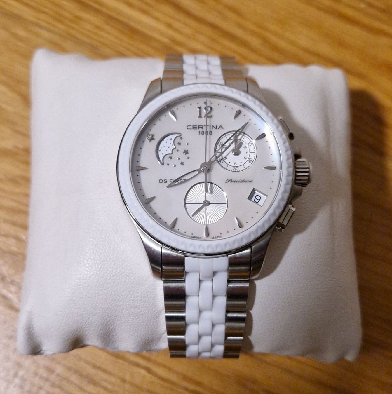 Certina Orologi: Certina DS First Lady Mondphase weiss, Keramik – Usato da Rickenbach b. Wil venduto da ste_2wfc 1