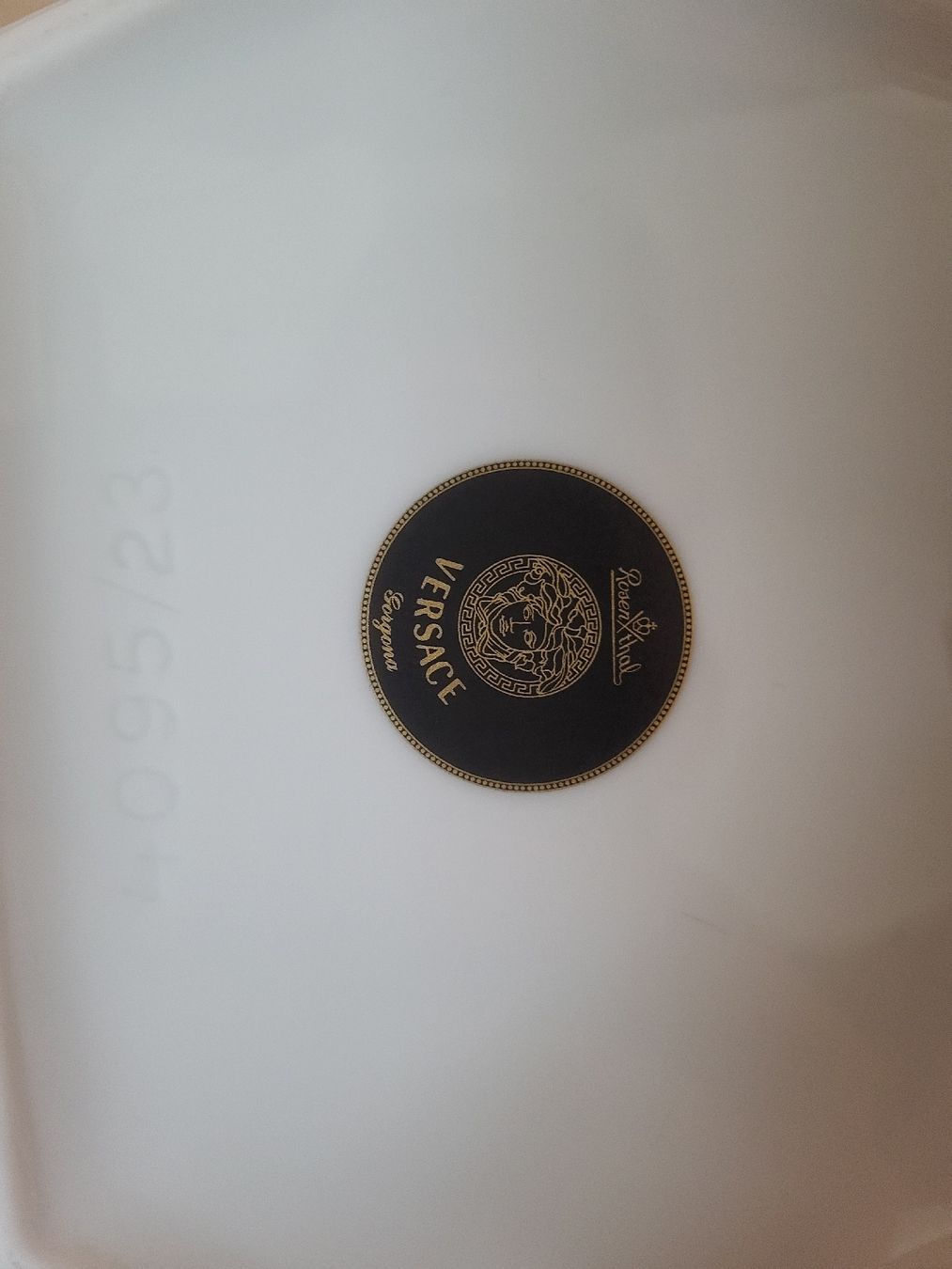 Versace Vase & Récipients: 2 Versace Vasen 23 cm – Neuf (Voir description) à Fruthwilen par Mostro-Medusa 3