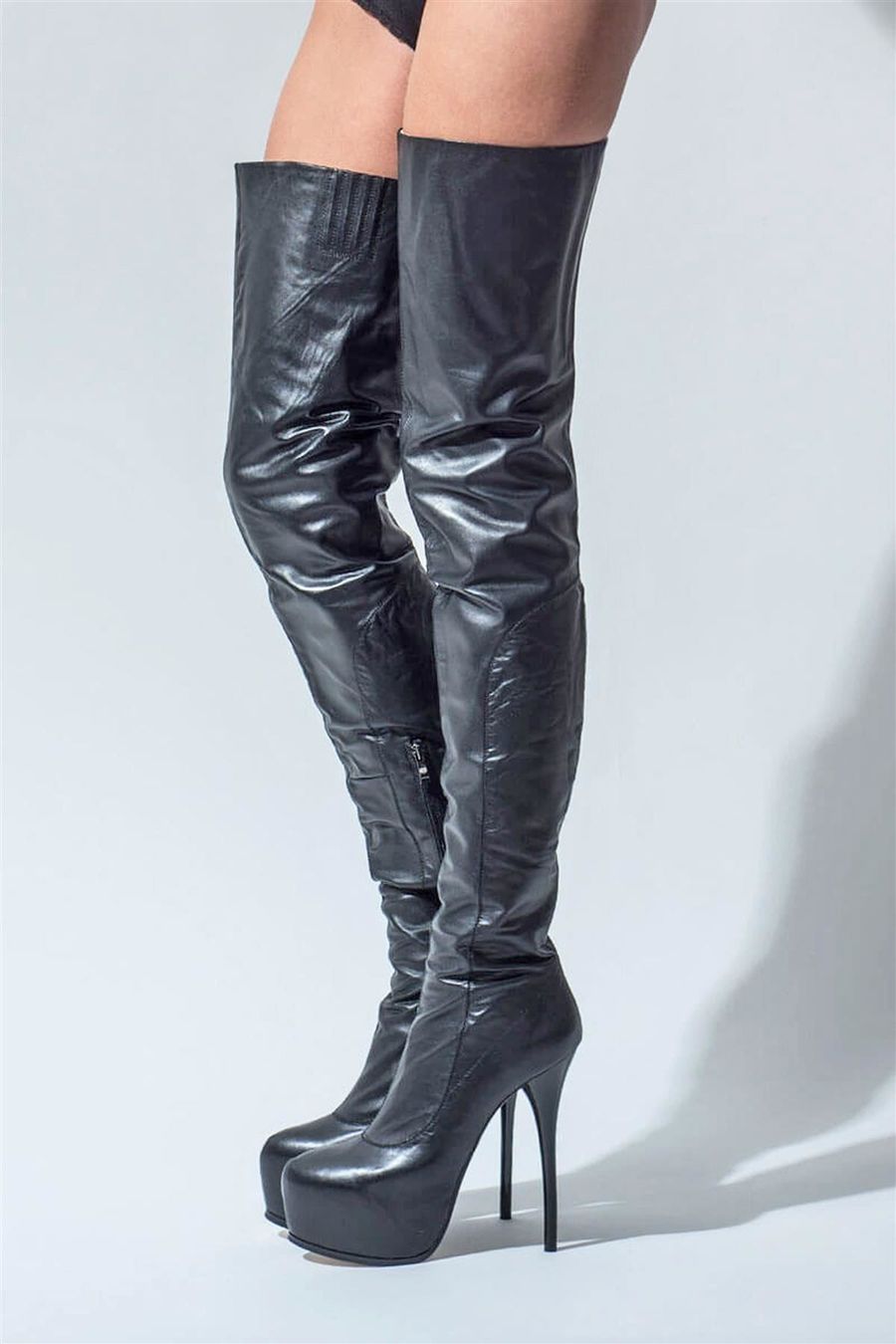 Damenschuhe: Overknee Arollo ANNA 2 - Gr 38 Schwarz – Neu und originalverpackt aus Horn von thatlooksgood 2