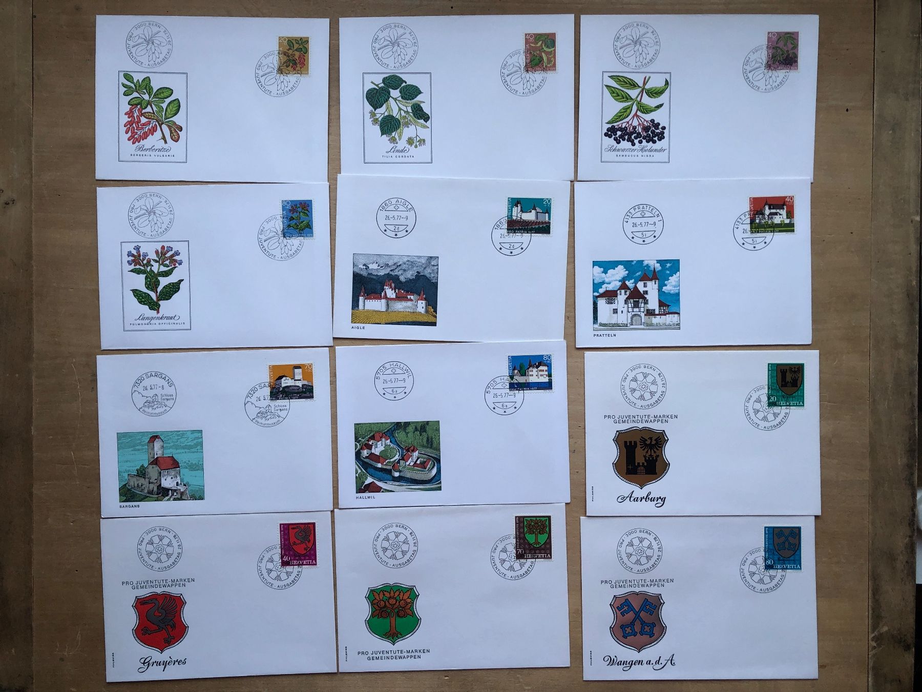Tutti i francobolli: CH: 60 "spezielle" FDC "spéciales" – Usato da Neuchâtel venduto da Atahuallpa 6