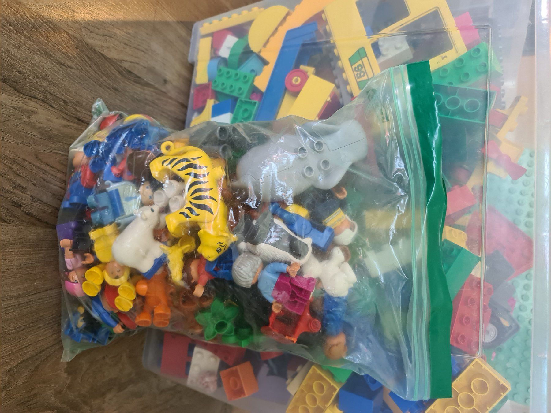 Lego Giocattoli: 11kg Duplos – Usato da Dübendorf venduto da upamiggi01 3
