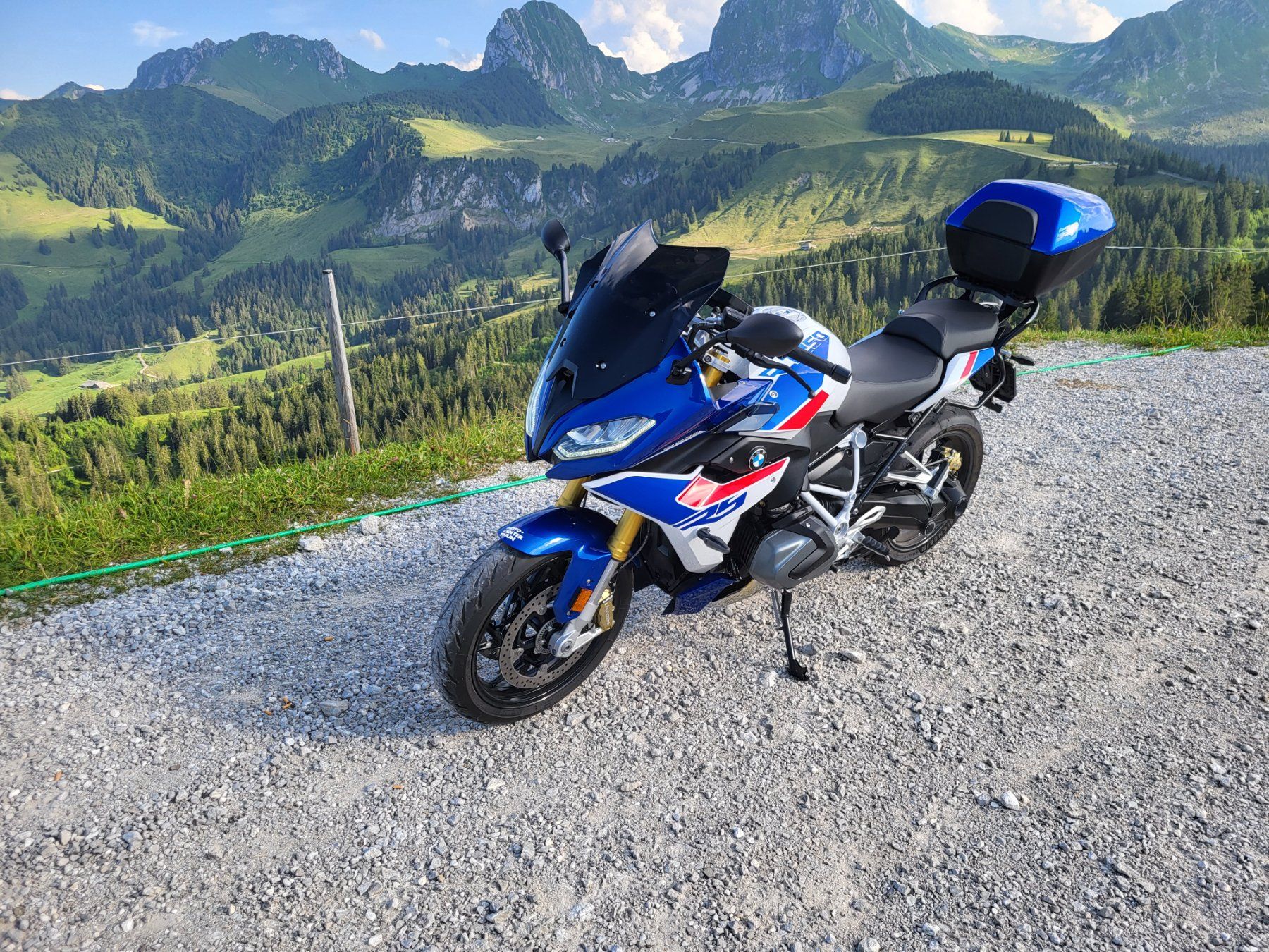 BMW Touring: BMW R1250RS – Usato da Rechthalten venduto da Xtrail73 1