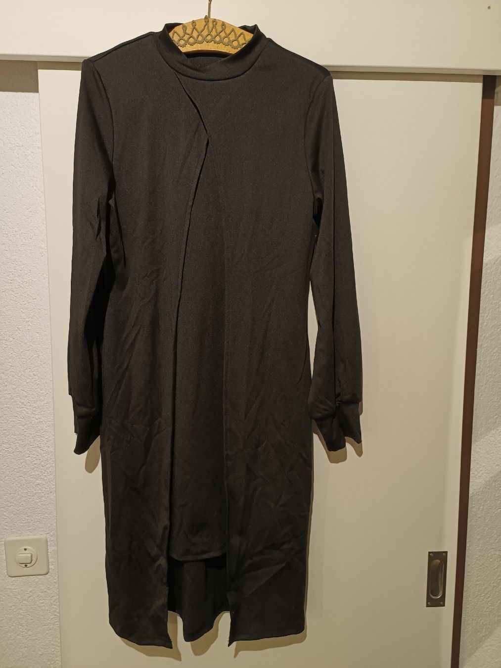 Kleider: Langarmkleid  L neu – Neu (gemäss Beschreibung) aus Bätterkinden von Elefantenzoo