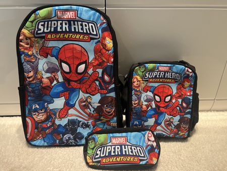 Lot sac à dos , trousse , sac à goûter, neuf 🎒