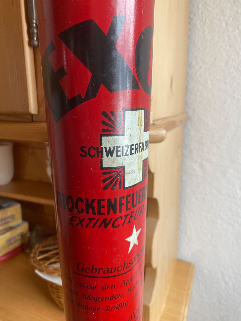 Estintori: Alter Feuerlöscher – Usato da Lenk im Simmental venduto da gwustu 1