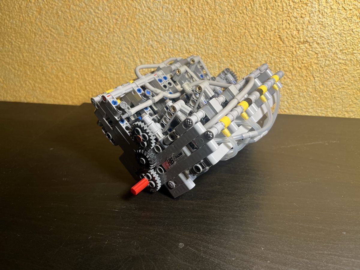 Lego Giocattoli: Lego Technic Pneumatik V8  – Usato da Hettlingen venduto da mat_ts7l 1