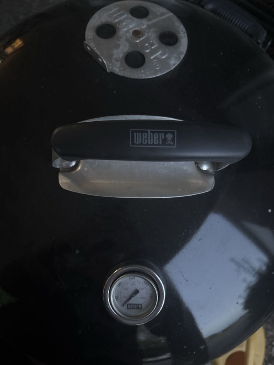 Grils: Holzkohlegrill Weber Master-Touch – D'occasion à Thörigen par yana_11 2