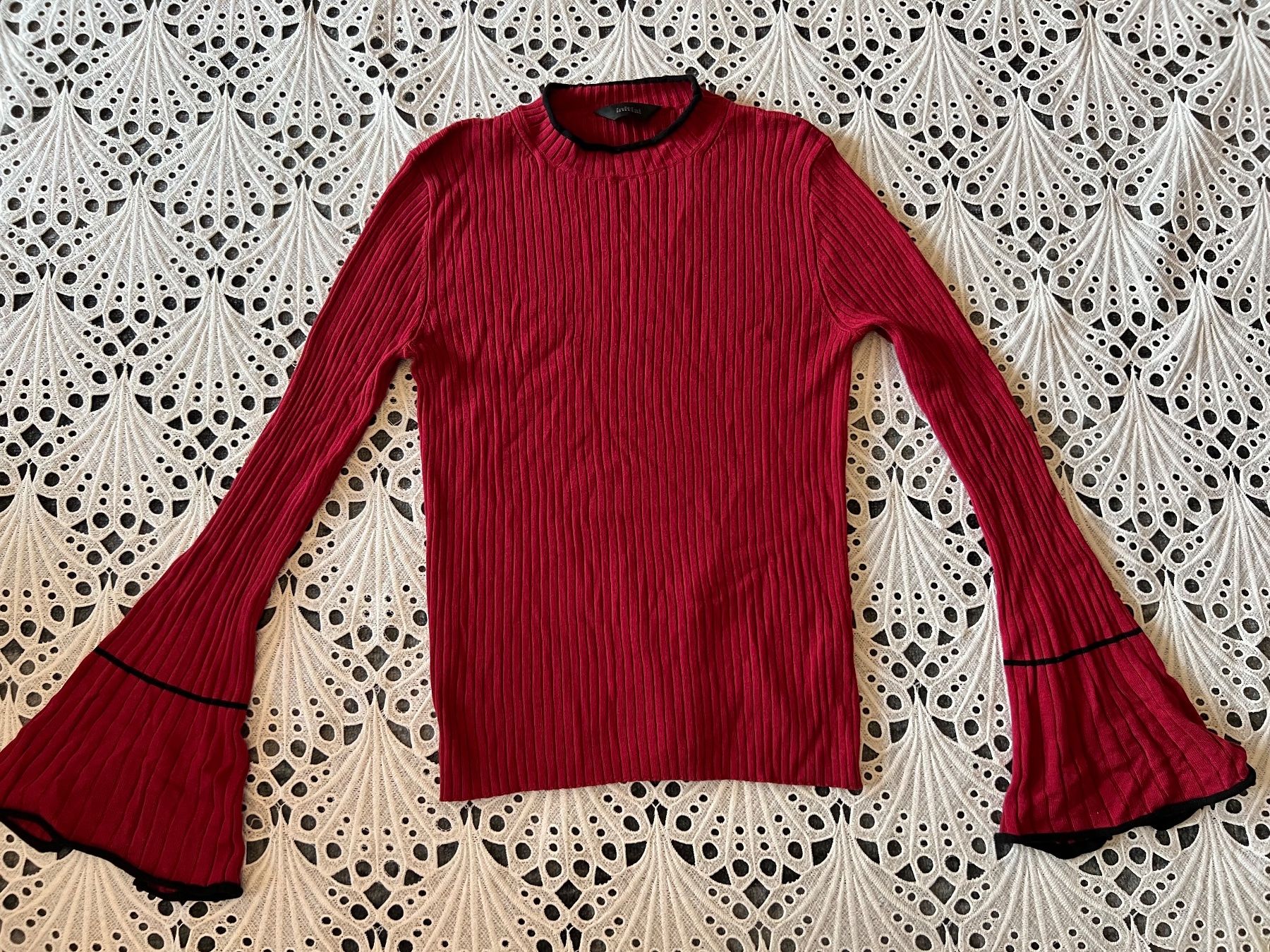 Maglioni & Felpe: Damen Strick Pullover Rot Langarm Gerippt Gr S M – Usato da Frenkendorf venduto da Style365 2