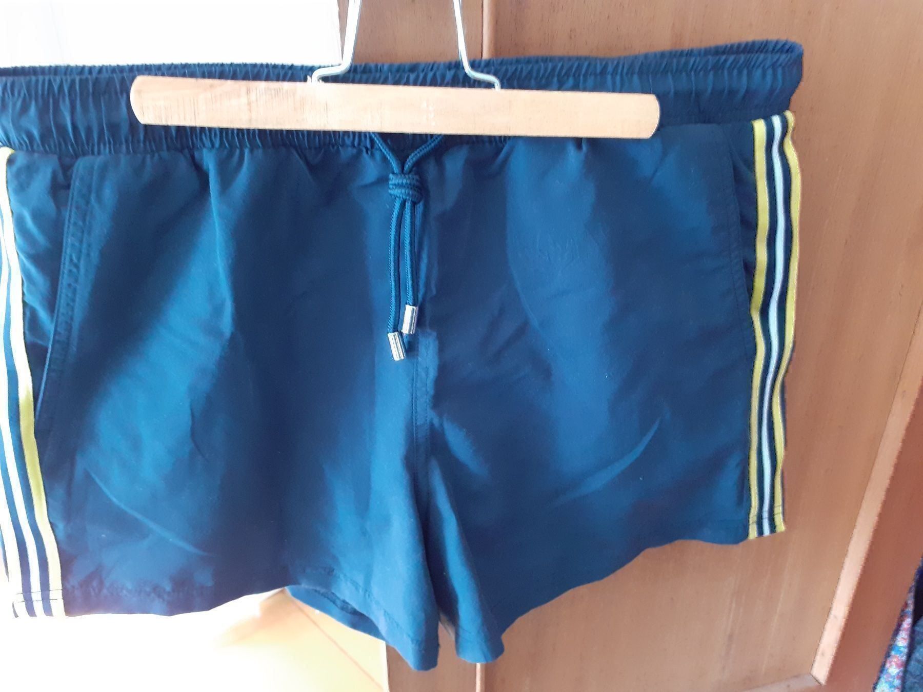 Pantaloni: Kurze Turnhose Dunkelblau Gr. M – Nuovo (secondo la descrizione) da Winterthur venduto da Kristiinag