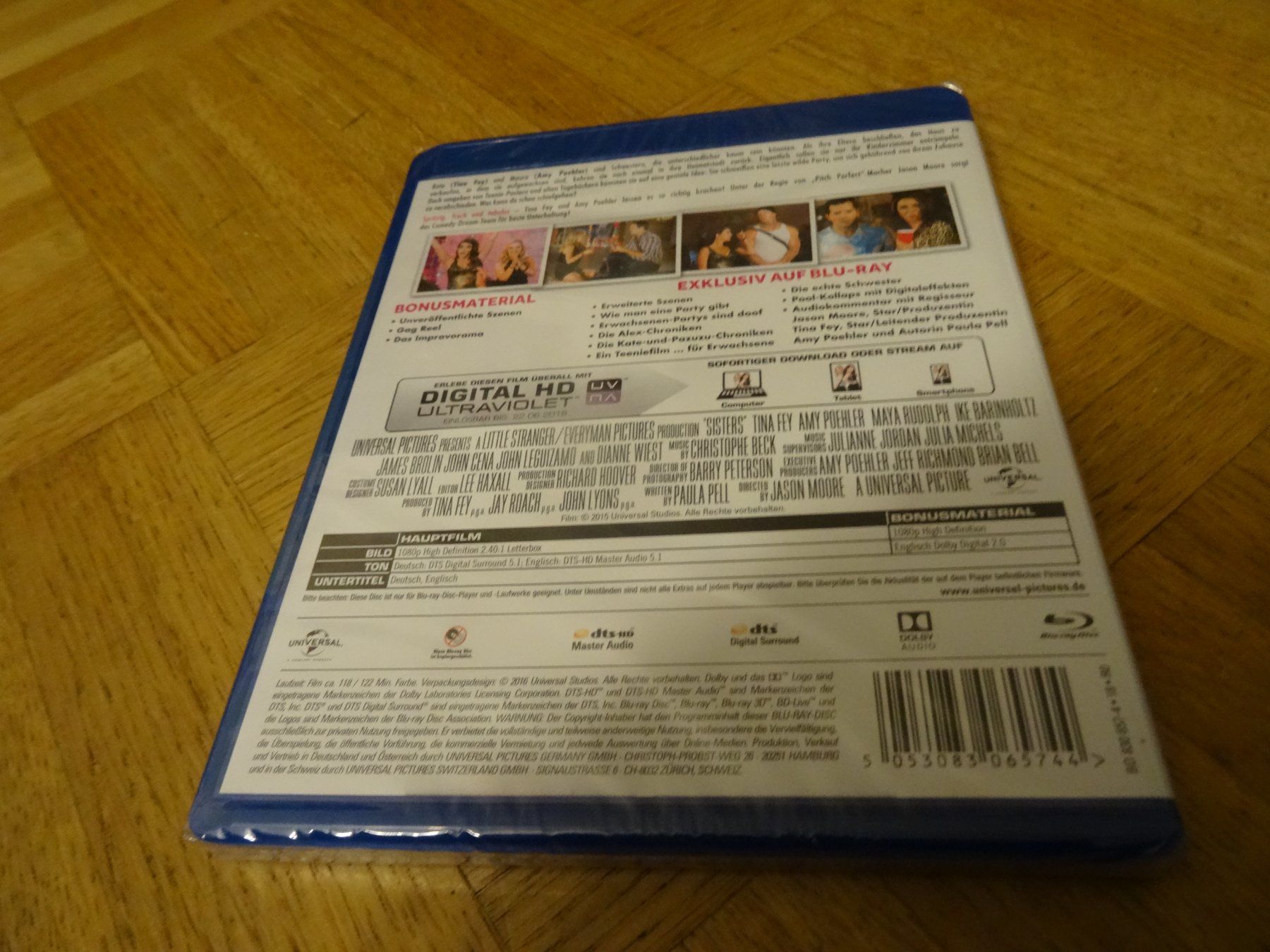 Tutti i DVDs: Sisters - Extended Edition - Blu-ray - Neu & Versiegelt – Nuovo e nell'imballaggio originale da Olten venduto da Disc-Verkauf 1