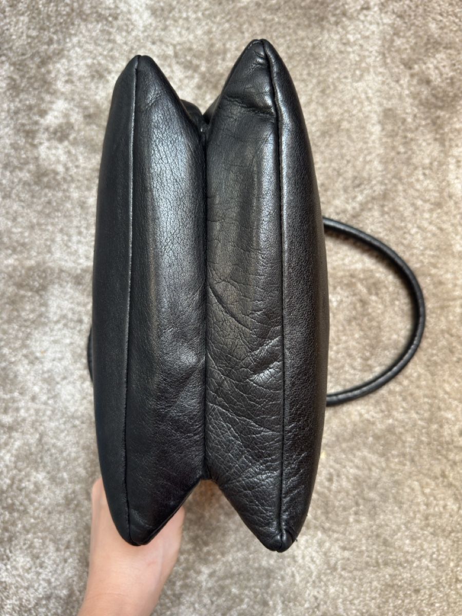 Taschen für Damen: Sac à main vintage en cuir noir – Gebraucht aus Vuippens von Anna_as 3