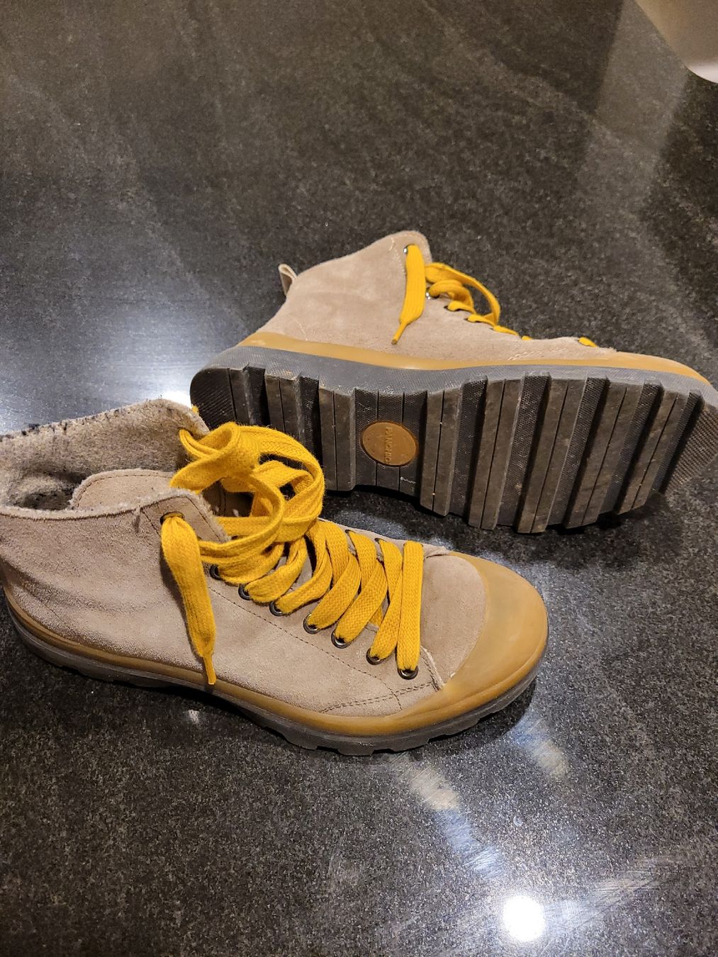 Scarpe da donna: Panchic Halbschuhe 38 grau gelb – Usato da St. Ursen venduto da pij_v9ll 1