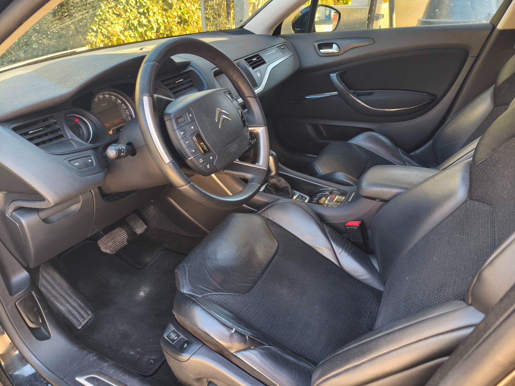 Citroën Automobili: Citroën C5 break 3.0 hdi – Usato da Sion venduto da dli_b85f 4