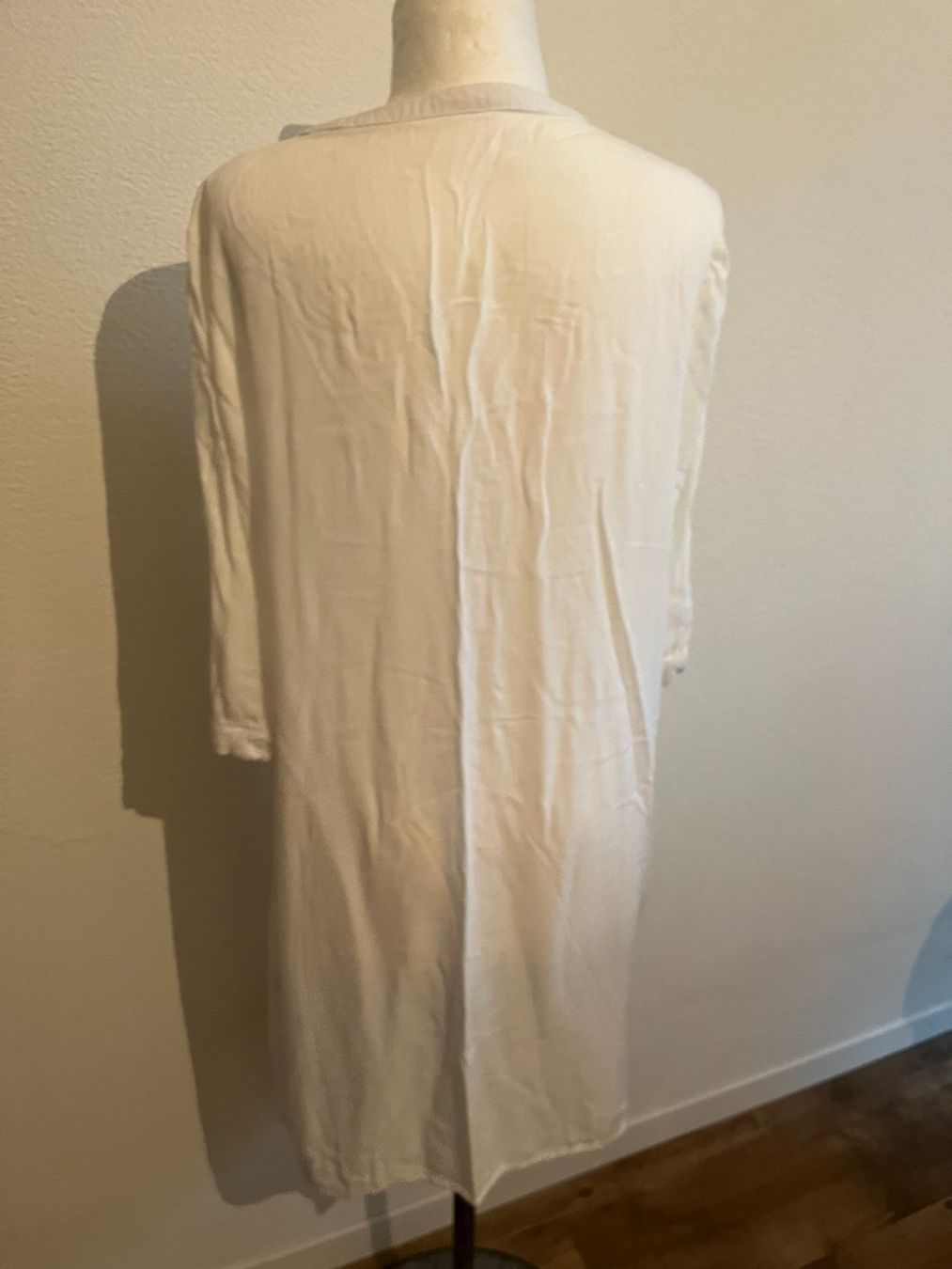 Kleider: Angenehmes Kleid, Viskose, NEU, Einheitsgr. , NP 79.- – Neu (gemäss Beschreibung) aus Altendorf von Beauty_Girl83 3