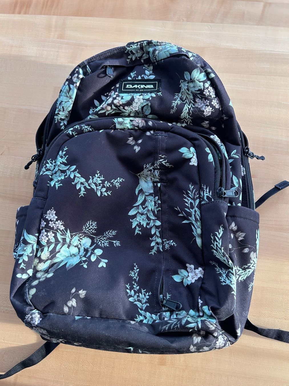 Dakine Zaini: Schulrucksack DAKINE 33 Liter – Usato da Ettiswil venduto da Return3