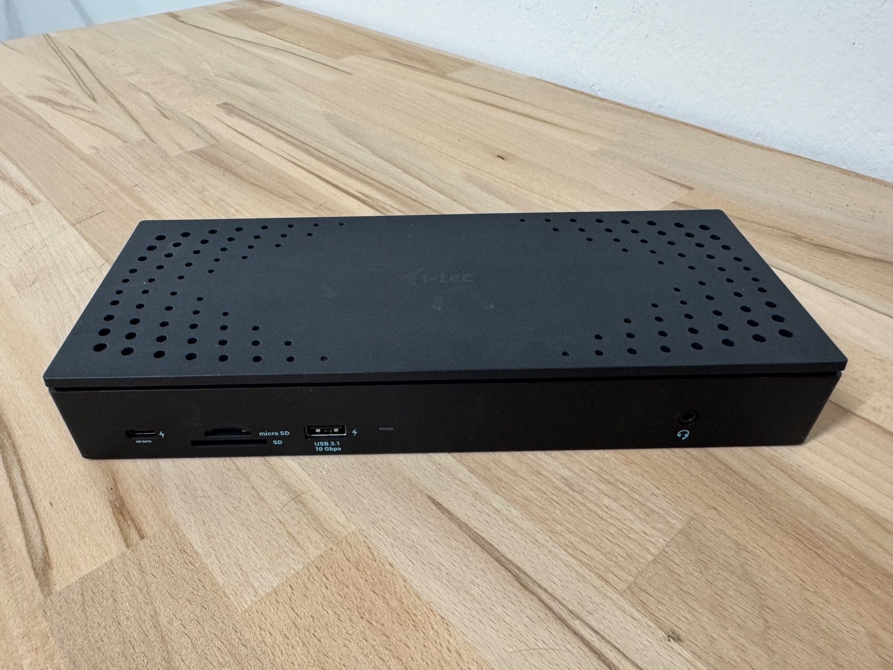 I-tec Dockingstation: I-tec Dockingstation – Neu (gemäss Beschreibung) aus Silenen von Xelius6 1