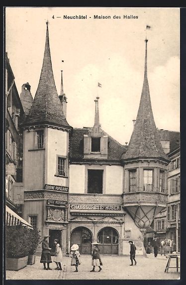 Cartoline postali: AK Neuchatel, Maison des Halles – Usato da Berlin venduto da bartko-reher