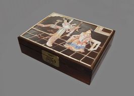Antike Chinesische Schmuckschatulle mit Perlmuttfiguren