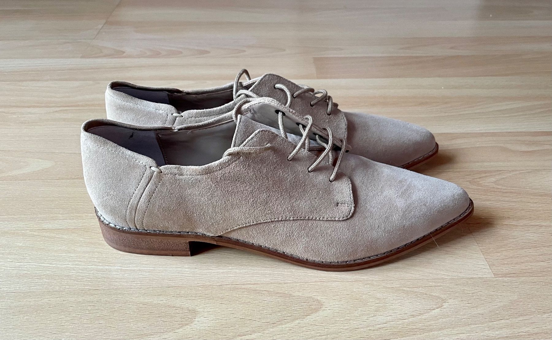Scarpe da donna: Schnürschuhe Wildleder – Usato da Ettiswil venduto da suesueheck 2