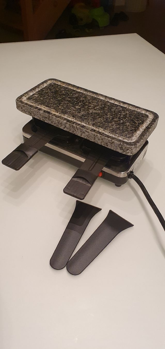 Griglie: Gril de table pour raclettes et grillades - Tischgrill – Usato da Lamboing venduto da onyx8002 1