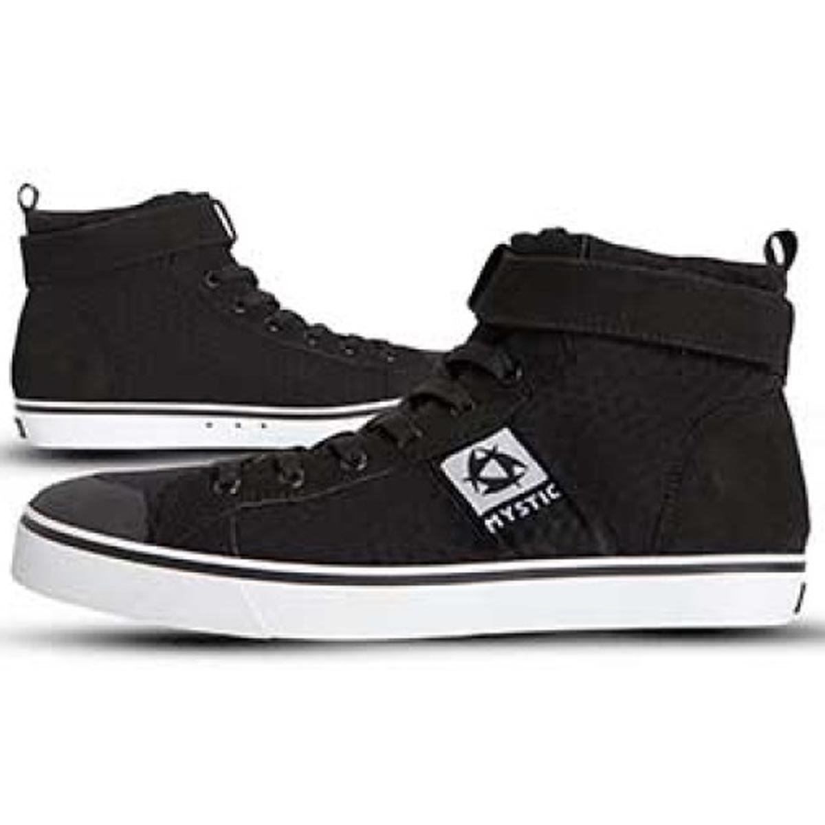 Herrenschuhe: Mystic Sneaker High Gr. 39.5 – Neu und originalverpackt aus Silvaplana von Swisskitesurf