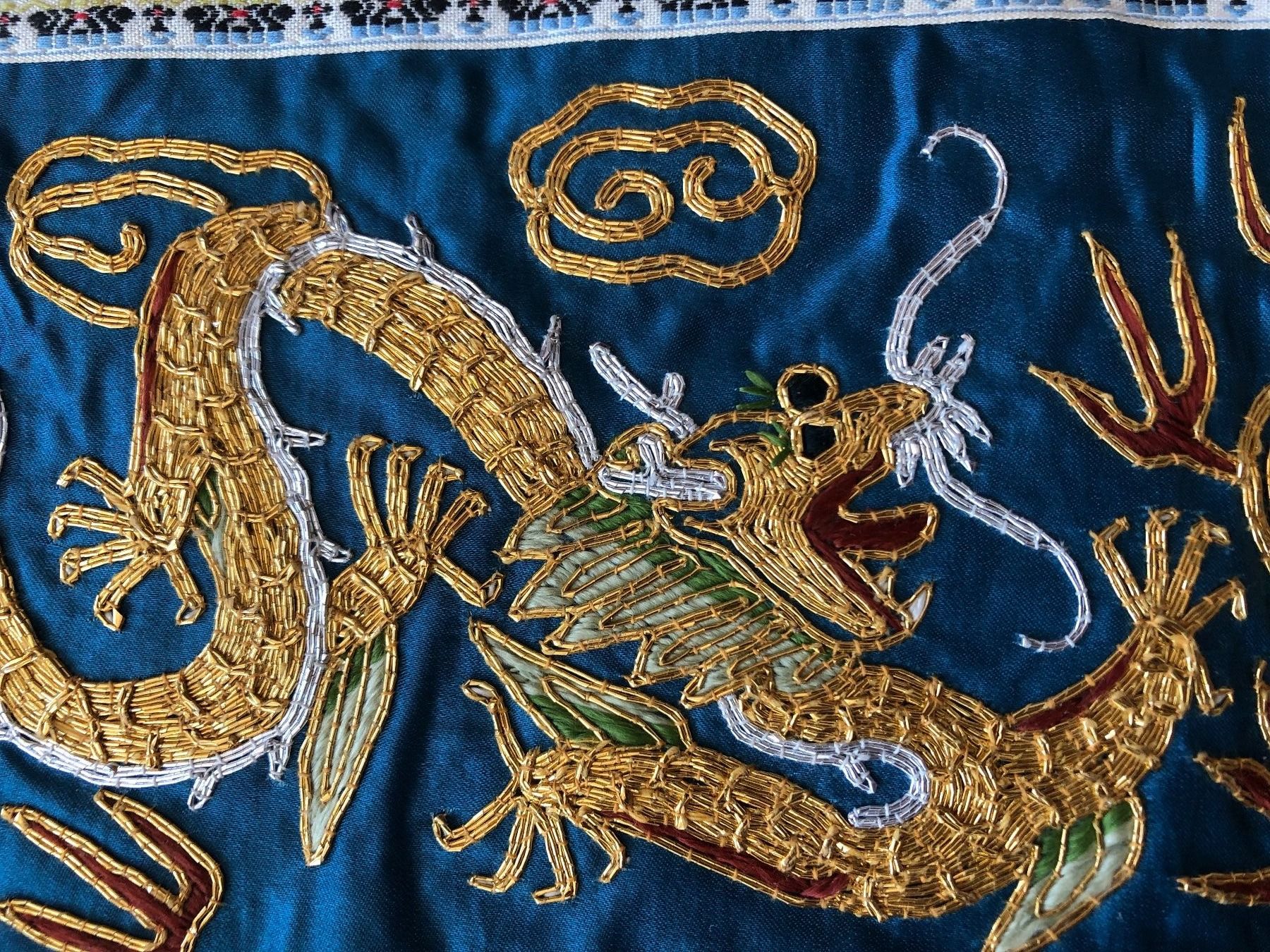 Tutte le decorazioni: Traditional Chinese Table Runner – Nuovo (secondo la descrizione) da Wohlen b. Bern venduto da cookiemonster 1