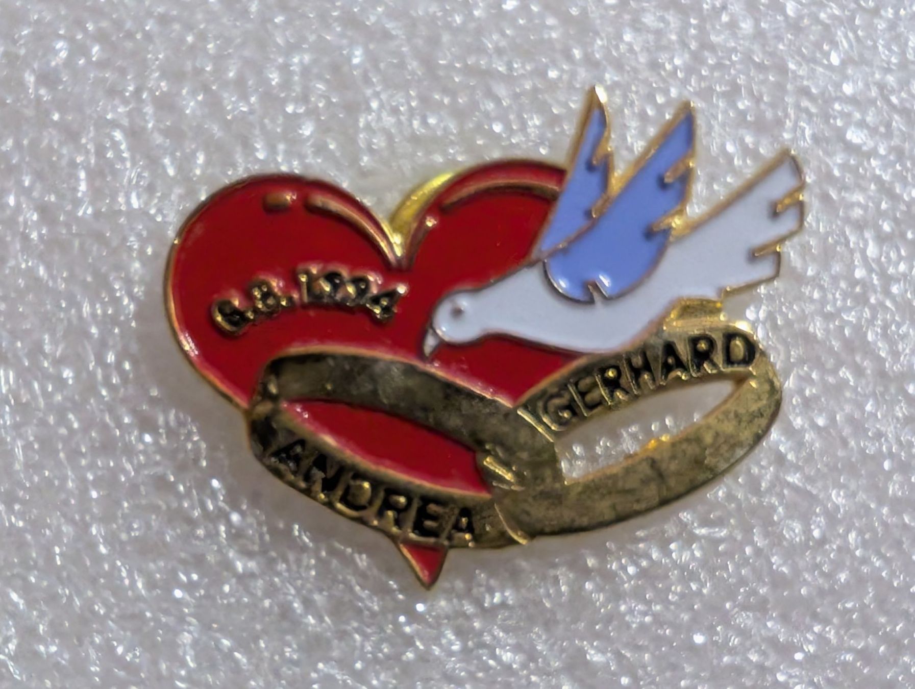 Placchette & Badge: Ansteckpin 203: Gerhard – Usato da Oppligen venduto da Pin-Fall-Shop