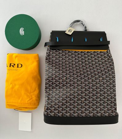 Goyard Steamer PM Bag