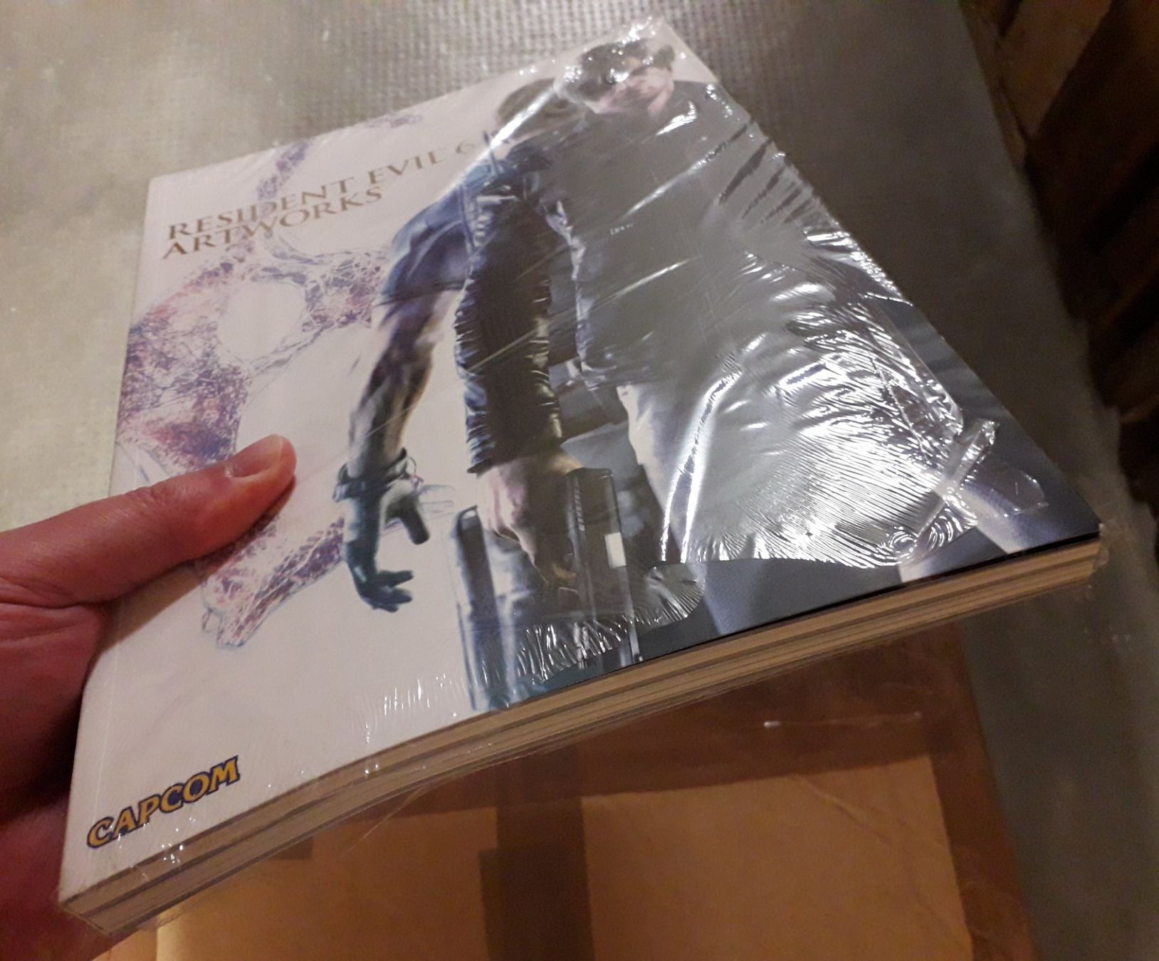 Bücher: Resident Evil 6 Artworks – Neu und originalverpackt aus Basel von QUER13 6
