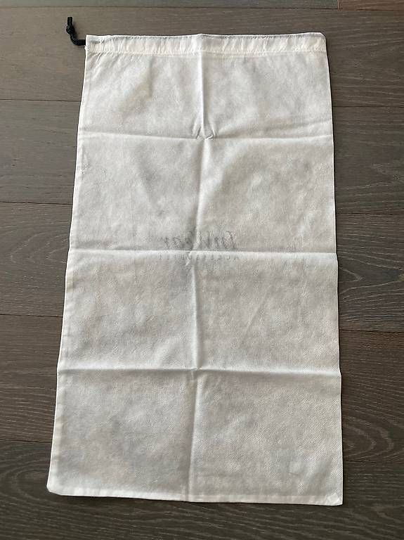 Zaini: Kleider/-Effektensack/-Beutel In Wear Accessories – Usato da Hünenberg venduto da Betsch1 1