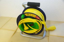 Kabeltrommel mit 15m Kabel, gelb