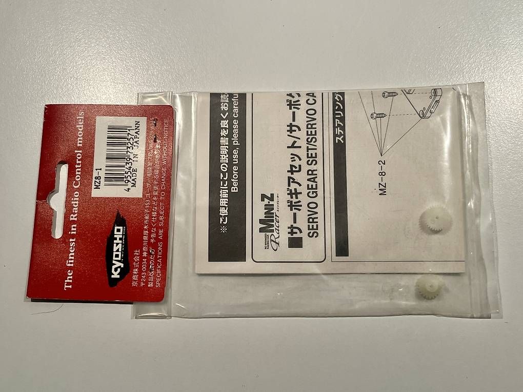 Kyosho Modellismo RC: Kyosho MZ8-1 Servo Gear Mini-Z – Nuovo e nell'imballaggio originale da Chur venduto da Inck914 1